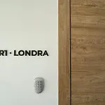 Bed & Breakfast Airport 3*