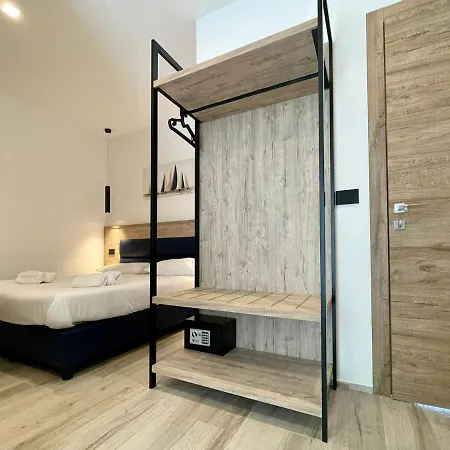 住宿加早餐酒店 Airport