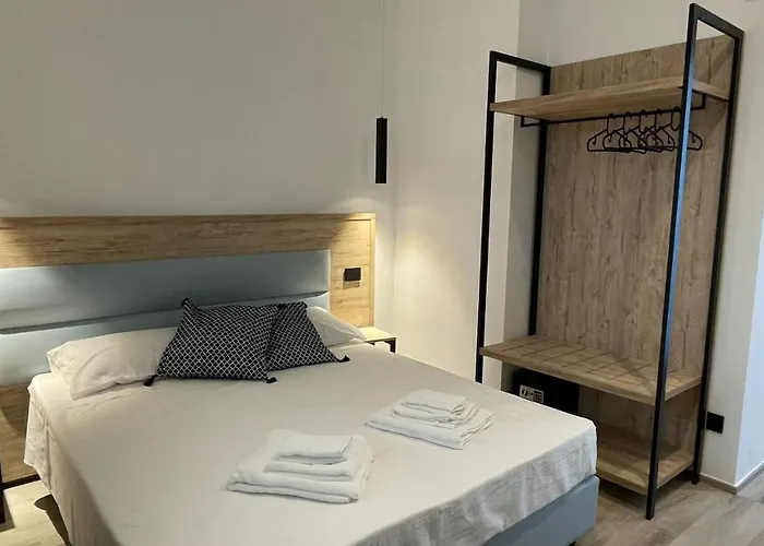 住宿加早餐酒店 Airport 4*