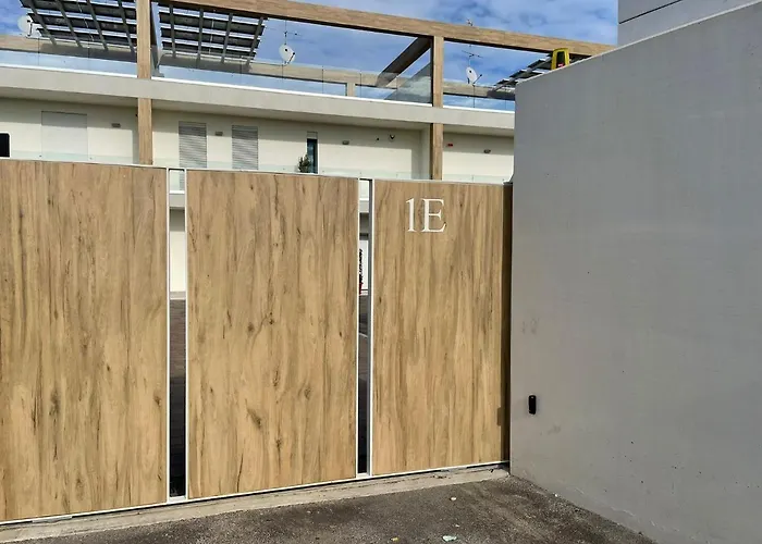 Airport 住宿加早餐酒店 巴里